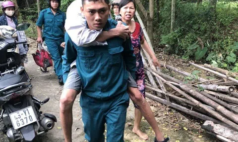 Chùm ảnh: 32.626 người Đà Nẵng "chạy bão"